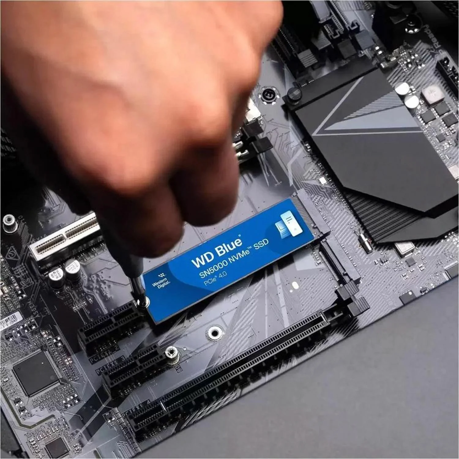 Unidad de Estado Solido SSD M.2 2TB WESTERN DIGITAL BLUE SN500 NVMe PCIe 4.0 5150/4850 MB/s WDS200T4 - Image 5